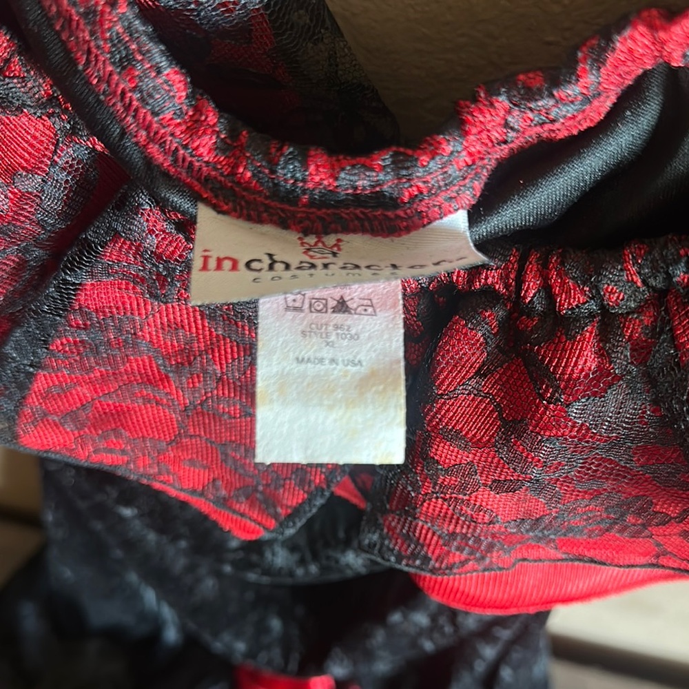 Chic Black and Red Ruffle Long Sleeve Dress - Picture 7 of 8